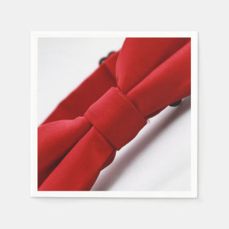 Papieren servet met elegante rode strikdas