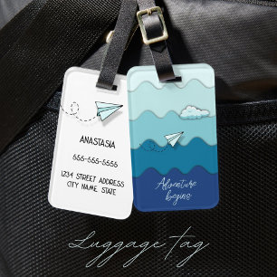 Papieren vliegtuig   Het avontuur begint Bagagelabel