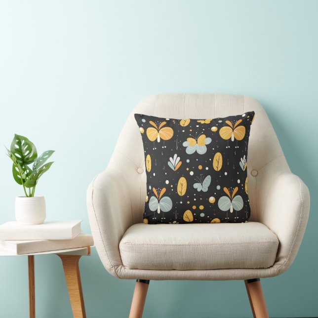 Papillon blanc & Coussin décoratif feuille - Min (Chaise)