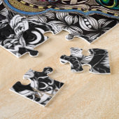 Papillon dans le puzzle de fenêtres (Côté)