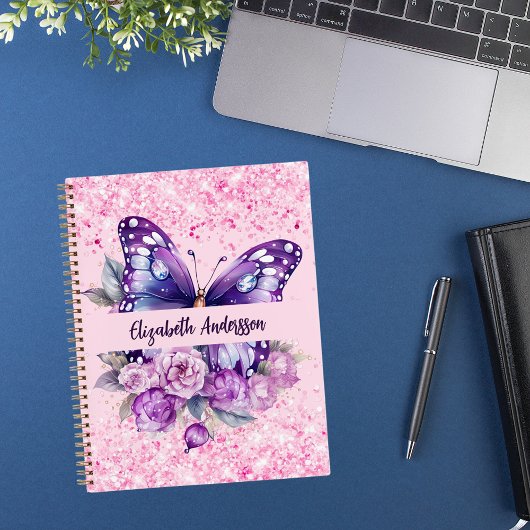 Papillon de carnet de croquis fleurs violettes ros