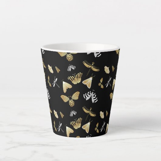 papillon de papillon de nuit motif Latte Mug (Devant)