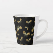 papillon de papillon de nuit motif Latte Mug (Droite)