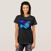 Papillon en T-shirt bleu clair (Devant entier)