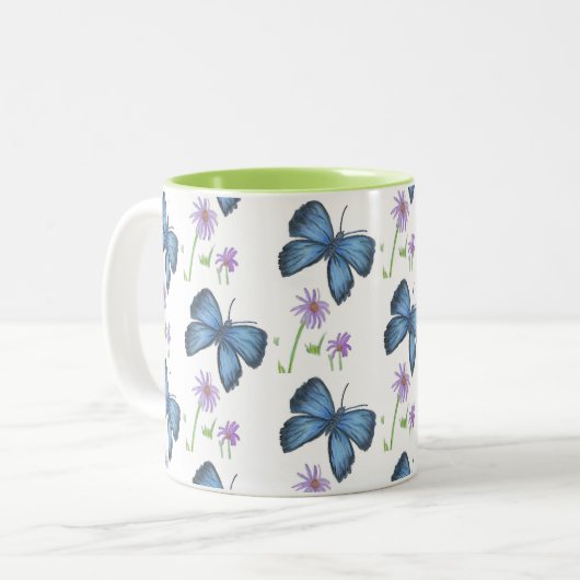 Papillon et Mug de café à fleurs (Devant gauche)
