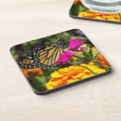 Papillon monarque sur le dessous de verre de marig (Côté gauche)