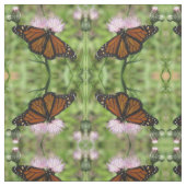 Papillon monarque sur tissu de chardon rose (Échantillon)