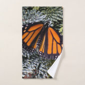 Papillon monarque sur verdure (Serviette à main)
