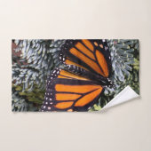 Papillon monarque sur verdure (Serviette à main)