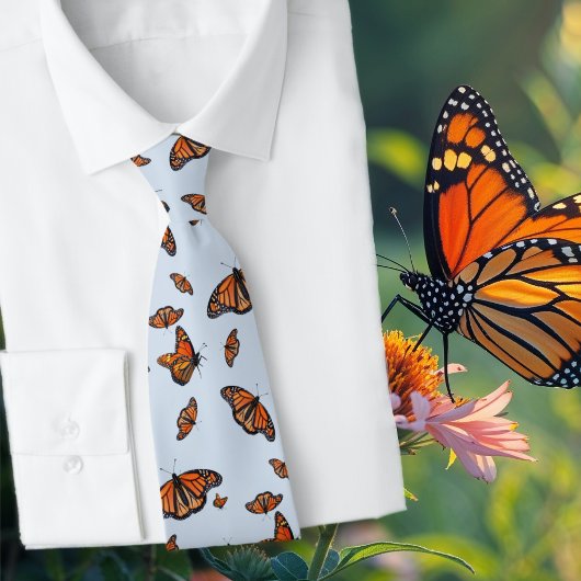 Papillon motif monarque cravate