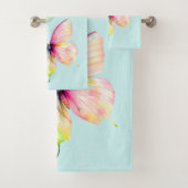 Papillon rose délicat dans les couleurs pastel arc (En situation)