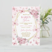 Papillon rose Quinceañera Invitation (Debout devant)
