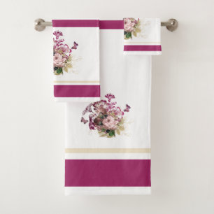 Papillon rose vintage de marron floral