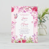 Papillons aux fleurs roses faire-part de mariage (Debout devant)
