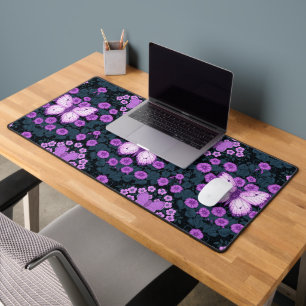 Papillons et symétrie des fleurs, violet et bleu