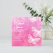 Papillons mignons épousant des invitations (Debout devant)