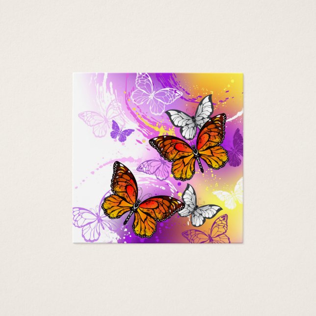 Papillons Monarque sur Arrière - plan pourpre (Devant)