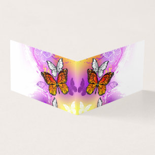 Papillons Monarque sur Arrière - plan pourpre