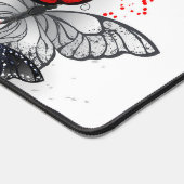 Papillons noirs et rouges volants (Coin)