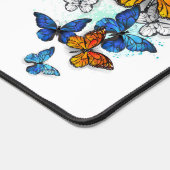 Papillons volants Morpho et Monarch (Coin)