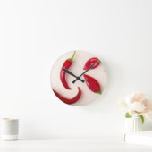 Paprika's van hete rode Spaanse peper op een licht Ronde Klok (Huis)