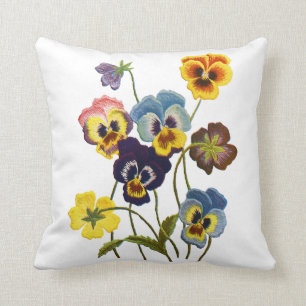 Parade of Pansies Faux Crewel Embroidery Pillow Kussen