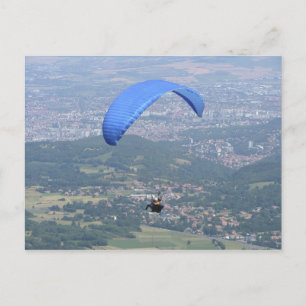 Paraglider over Clermont Briefkaart