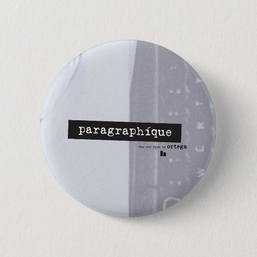 Paragraphíque Round Pin Ronde Button 5,7 Cm (Voorkant)