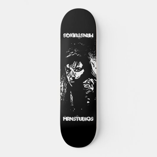 Paranoïde Day MRNStudios Skateboard (Voorkant)
