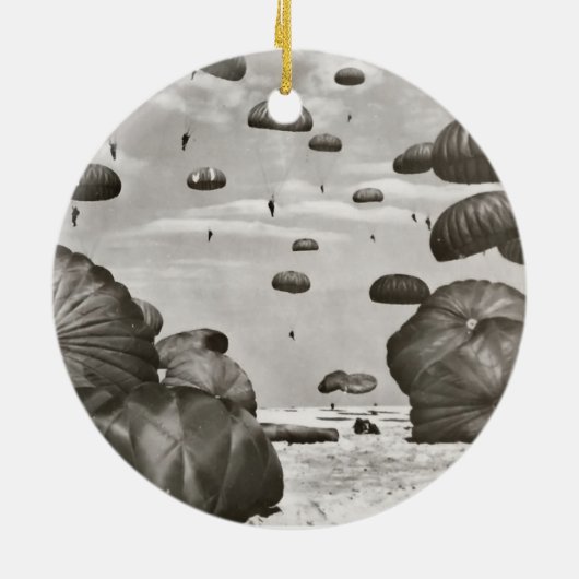 Paratrooper Landing Keramisch Ornament (Achterkant)