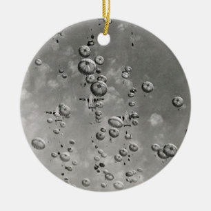 Paratroopers in de Sky Ornament