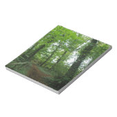 Parcourir le Bloc-notes de la forêt verte (Tourné)