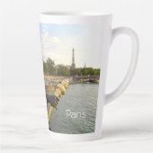 Parijs. Frankrijk. Pont Alexandre3 Latte Mok (Rechts)