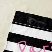 Paris est toujours une bonne serviette de plage (En situation)