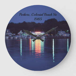 Parker's, Colonial Beach Virginia, Grote Klok