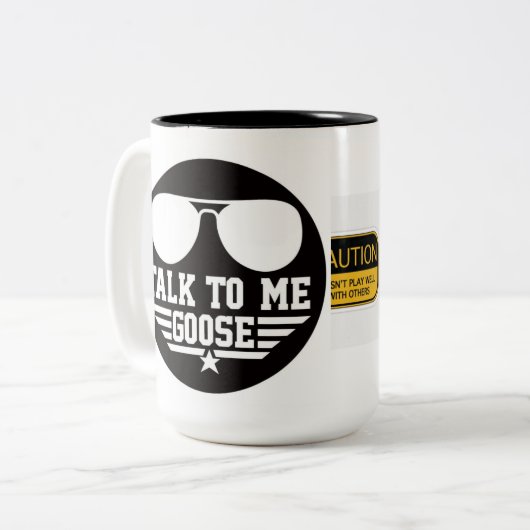 Parle-moi Goose Aviators Mug (Devant gauche)