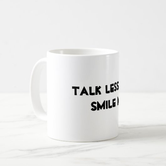 "Parle Moins. Smile More." mug (Devant gauche)