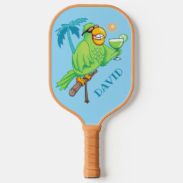 Parrot met cocktail op maat pickleball paddle