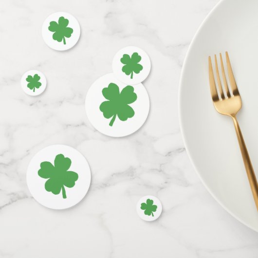 Parti de la peinture irlandaise shamrock Confetti (Groupe)