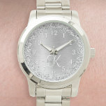 Parties scintillant en métal brossé argenté Nom du<br><div class="desc">Personnalisez facilement ce design de montre chic branché avec une jolie parties scintillant brillante en argent sur un arrière - plan métallique brossé en argent.</div>