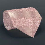 Parties scintillant rose Gold Blush Cravate Sparkl<br><div class="desc">Cravates avec Rose Gold Blush Parties scintillant Étincelles Design moderne - ou Ajouter votre texte unique / nom - Faites votre cadeau de Cravate spéciale - Redimensionnez et déplacez ou supprimez et ajoutez du texte / des éléments avec l'outil de personnalisation. Conception par MIGNED. Veuillez voir mes autres projets. Vous...</div>