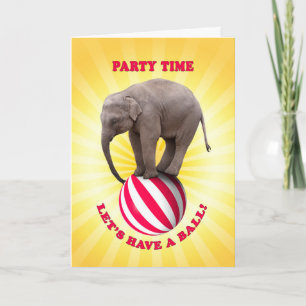 partijuitnodiging met een gelukkige olifant op een