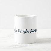 Partons sur une tasse d'aventure (Centre)