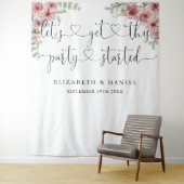 Party Begonnen Script Floral Wedding Foto Achtergr Wandkleed (In situ)