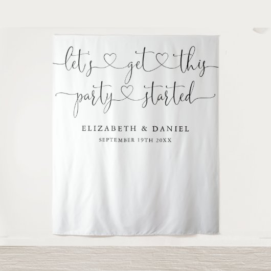 Party Started Hart Script Bruiloft Foto Achtergron Wandkleed (Voorkant)