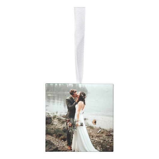 Pas getrouwd monogram groene eerste kerstfoto kubus ornament (Rechts)