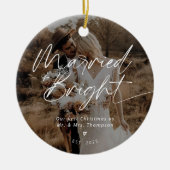 Pas getrouwd trouwt eerste kerstfoto keramisch ornament (Voorkant)