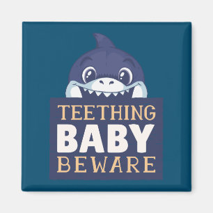 Pas op voor de Baby van het Teething Shark Magneet