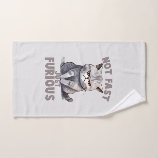 Pas rapide, juste furieux - Humour de chat gris (Serviette à main)