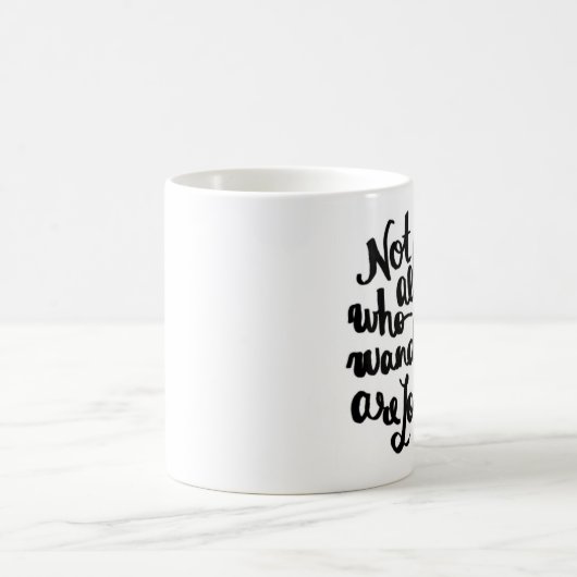 Pas toute ce qui errent est tasse perdue (Centre)